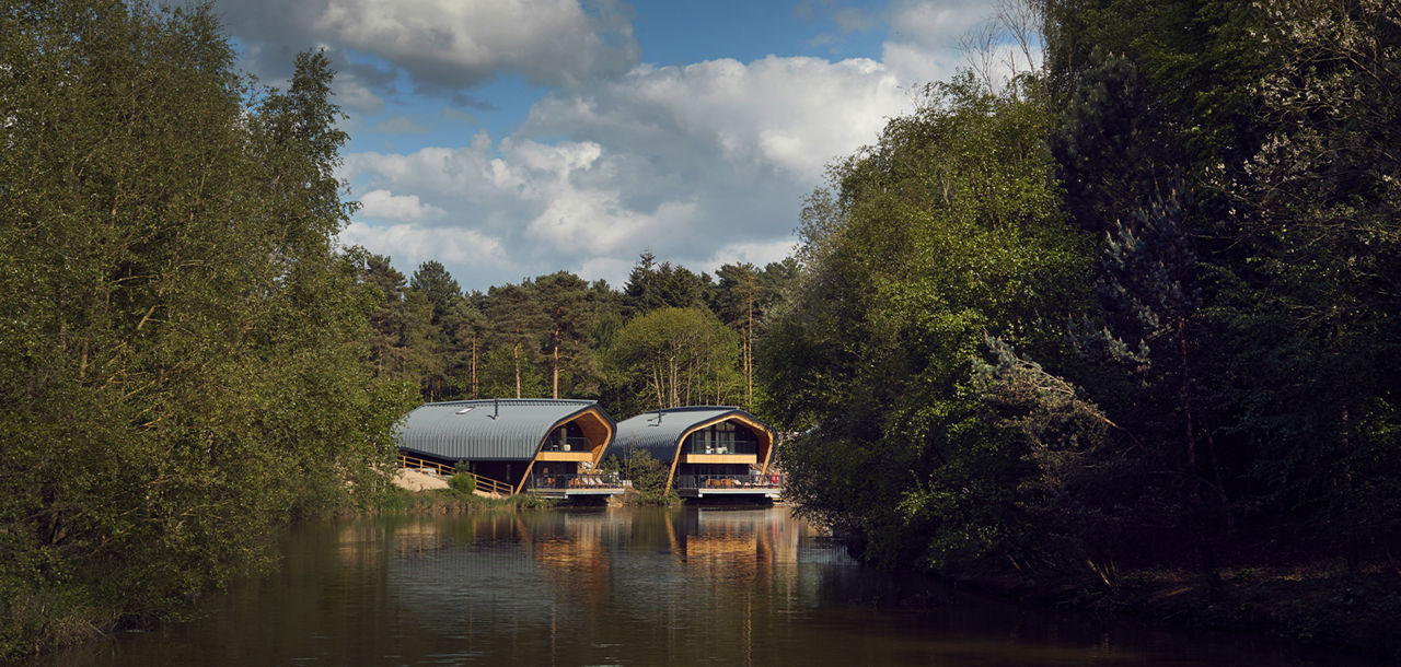 Center Parcs Treehouses — interior and exterior view 11