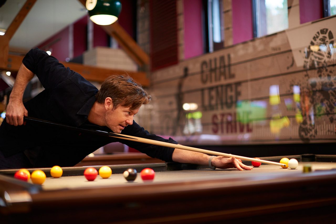 ENGLISH POOL 8