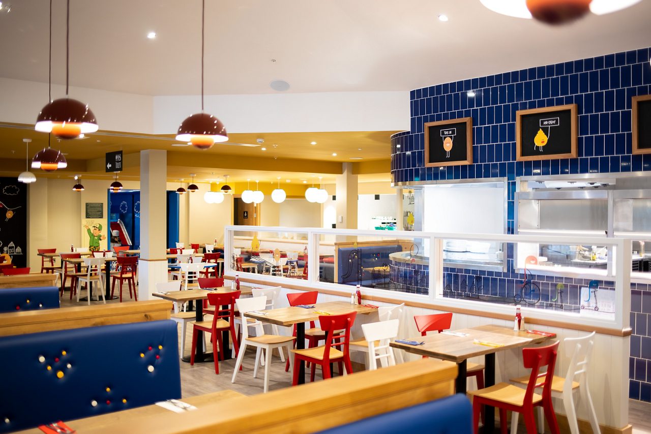 EF THE PANCAKE HOUSE INTERIOR 2