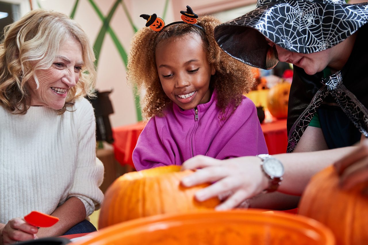 Halloween pumpkin carving (school age) 
