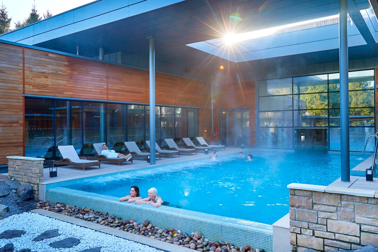 A video showing the inside of the spa and a variety of experiences available.